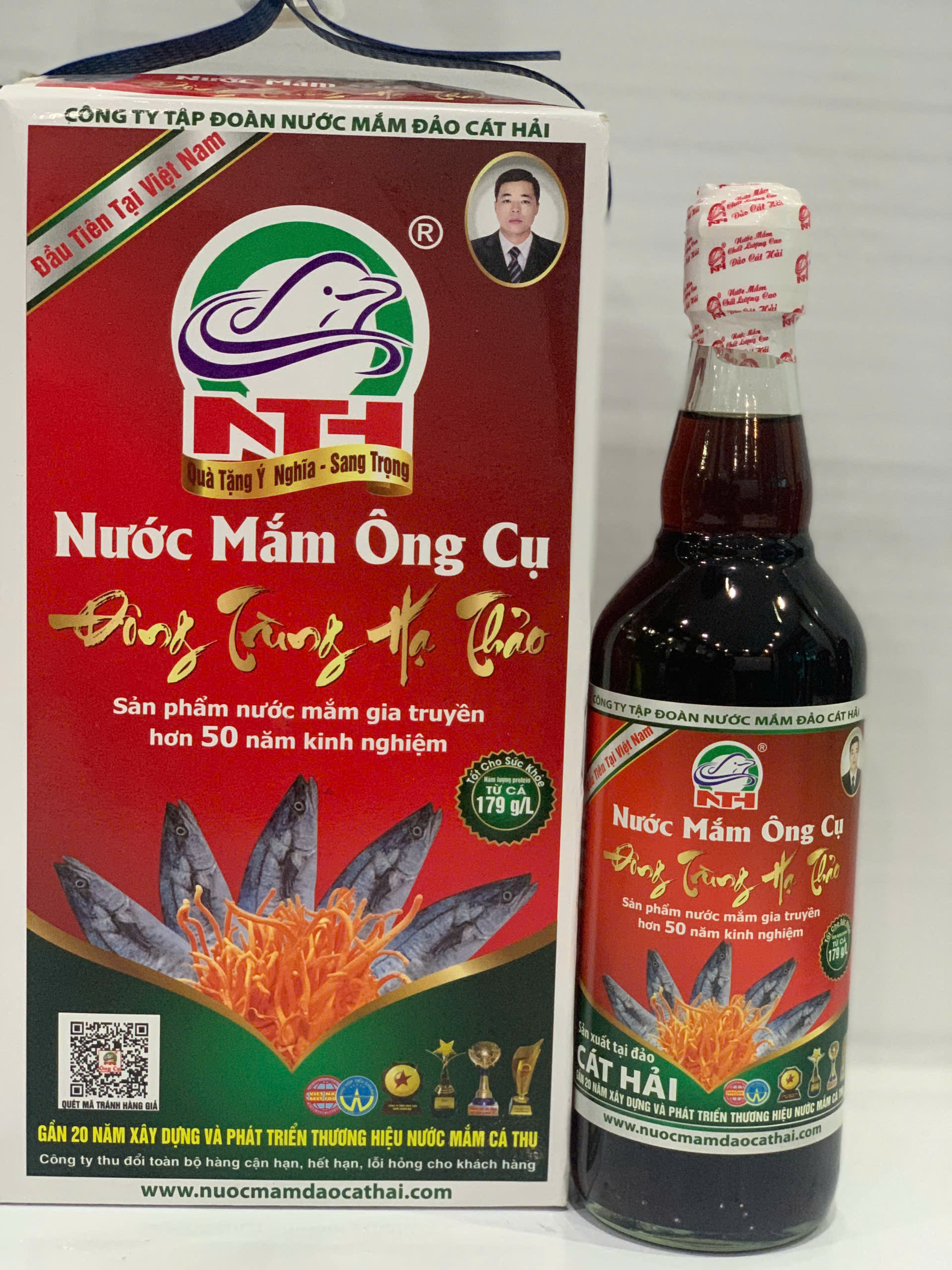 Nước mắm đông trùng hạ thảo (Loại đặc biệt) 500ml