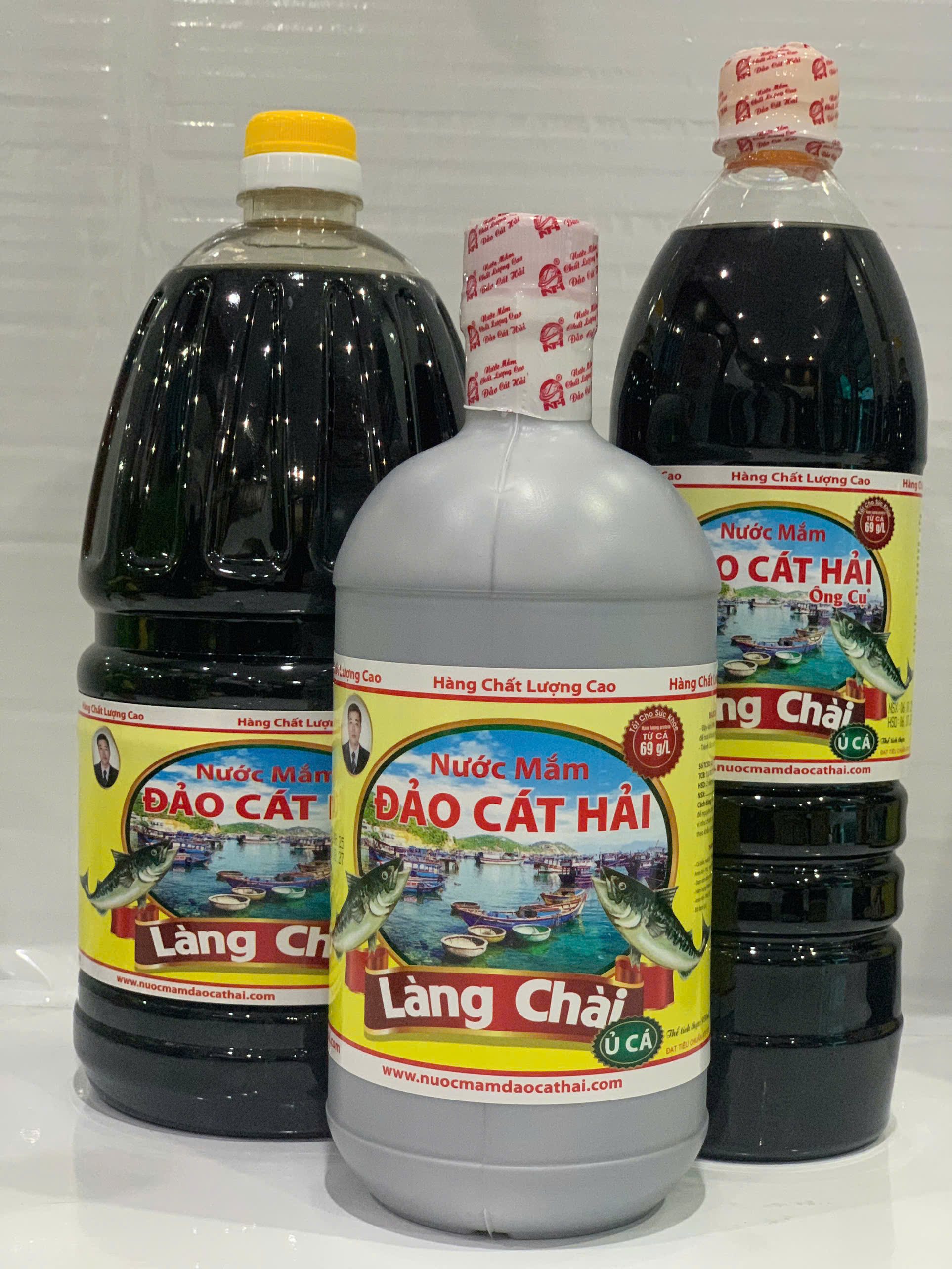Nước mắm Làng Chài Ủ Cá dung tích 1L