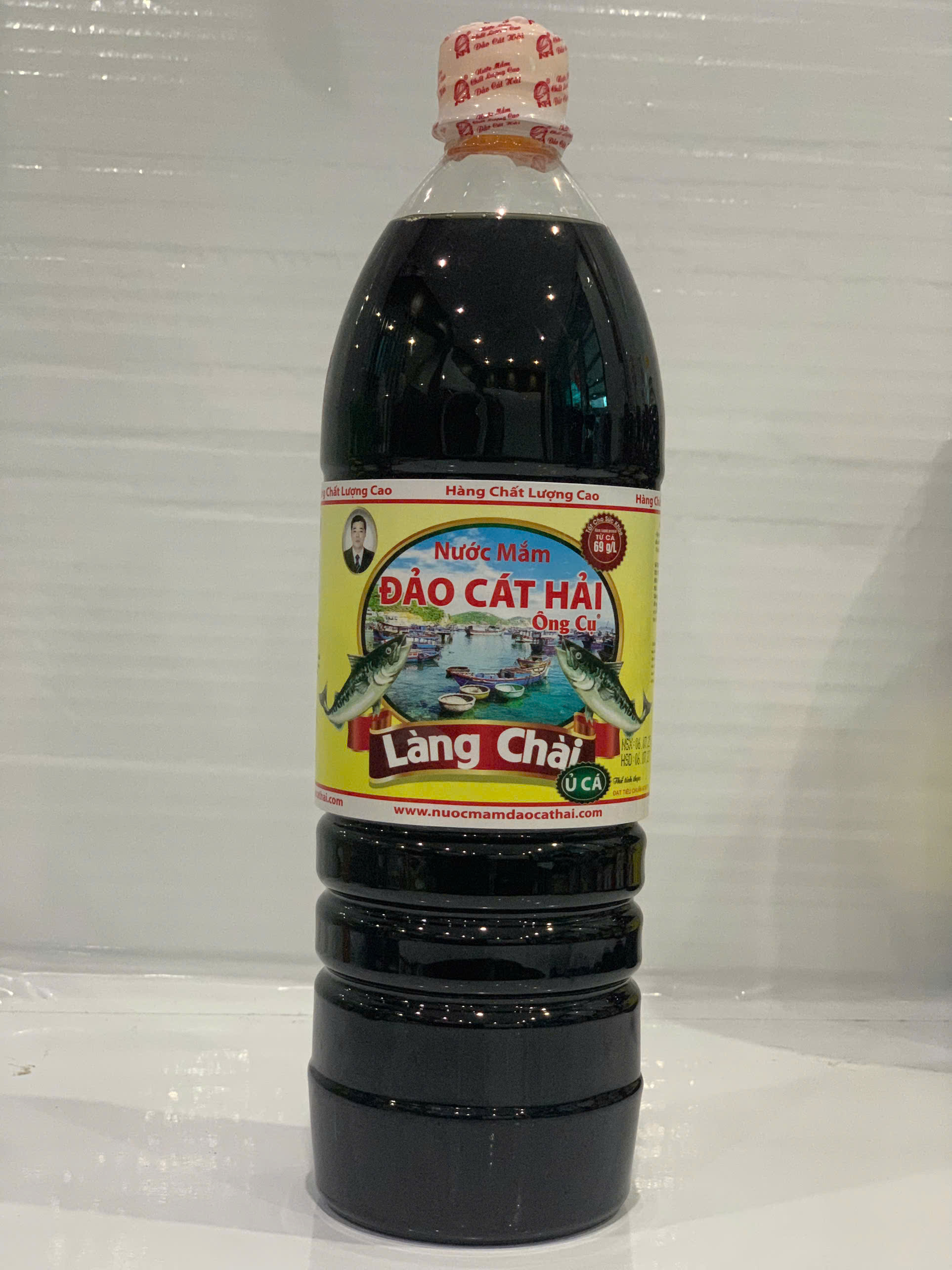 NƯỚC MẮM LÀNG CHÀI Ủ CÁ DUNG TÍCH 1L ( CHAI)